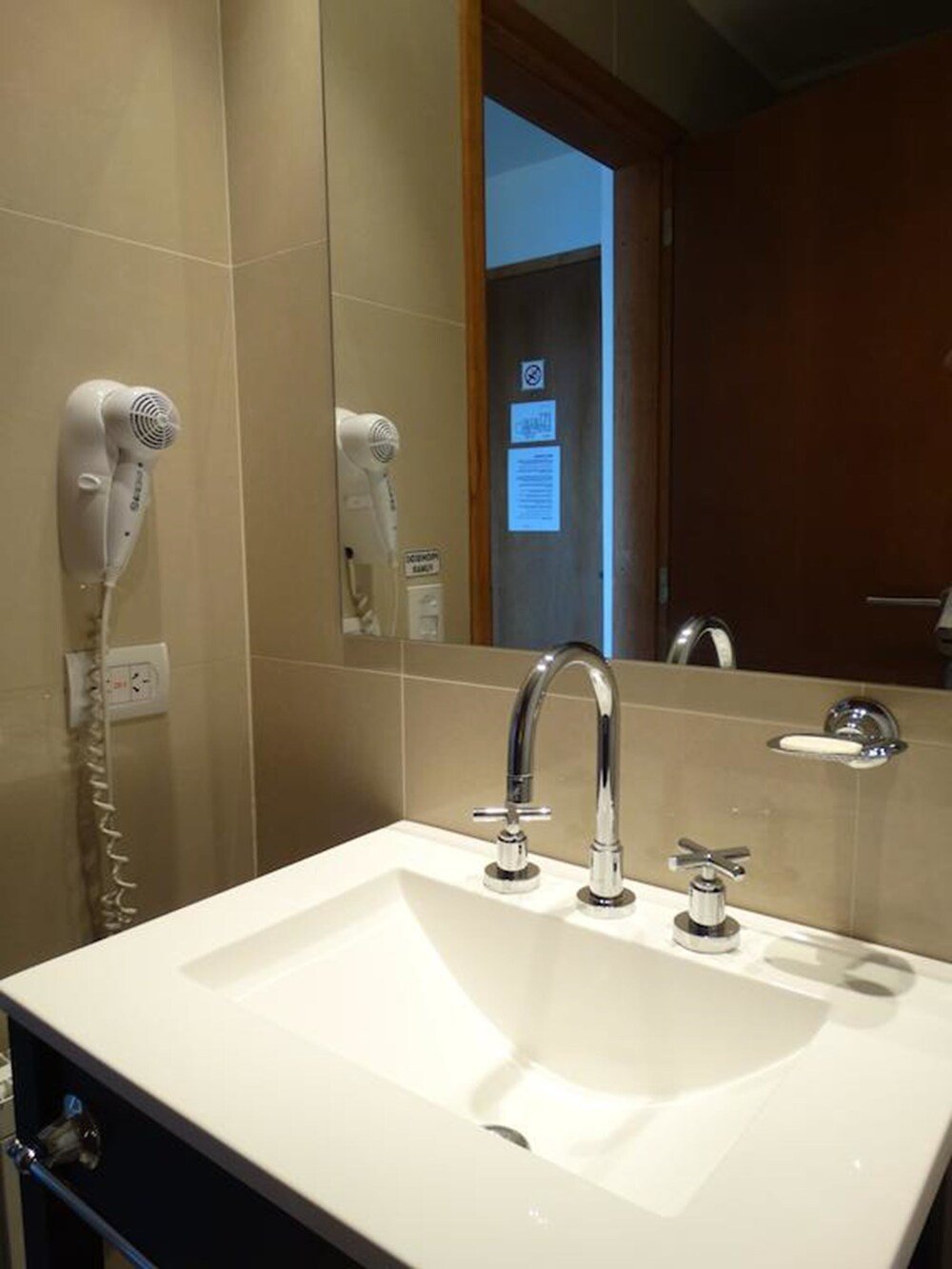 Banheiro de um quarto do View Hotel BRC